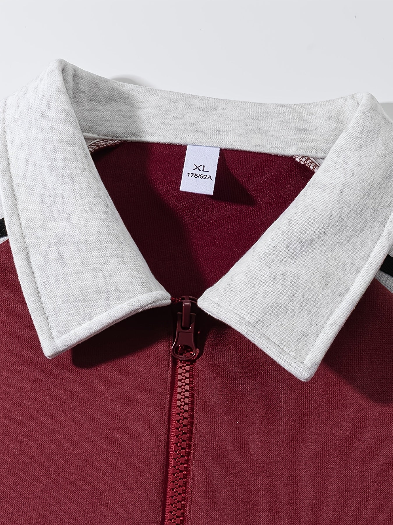 Men's & Women's Color-Block Striped Polo Shirt \u002F Loose Fit Zip-Up Hoodie with Contrast Collar
