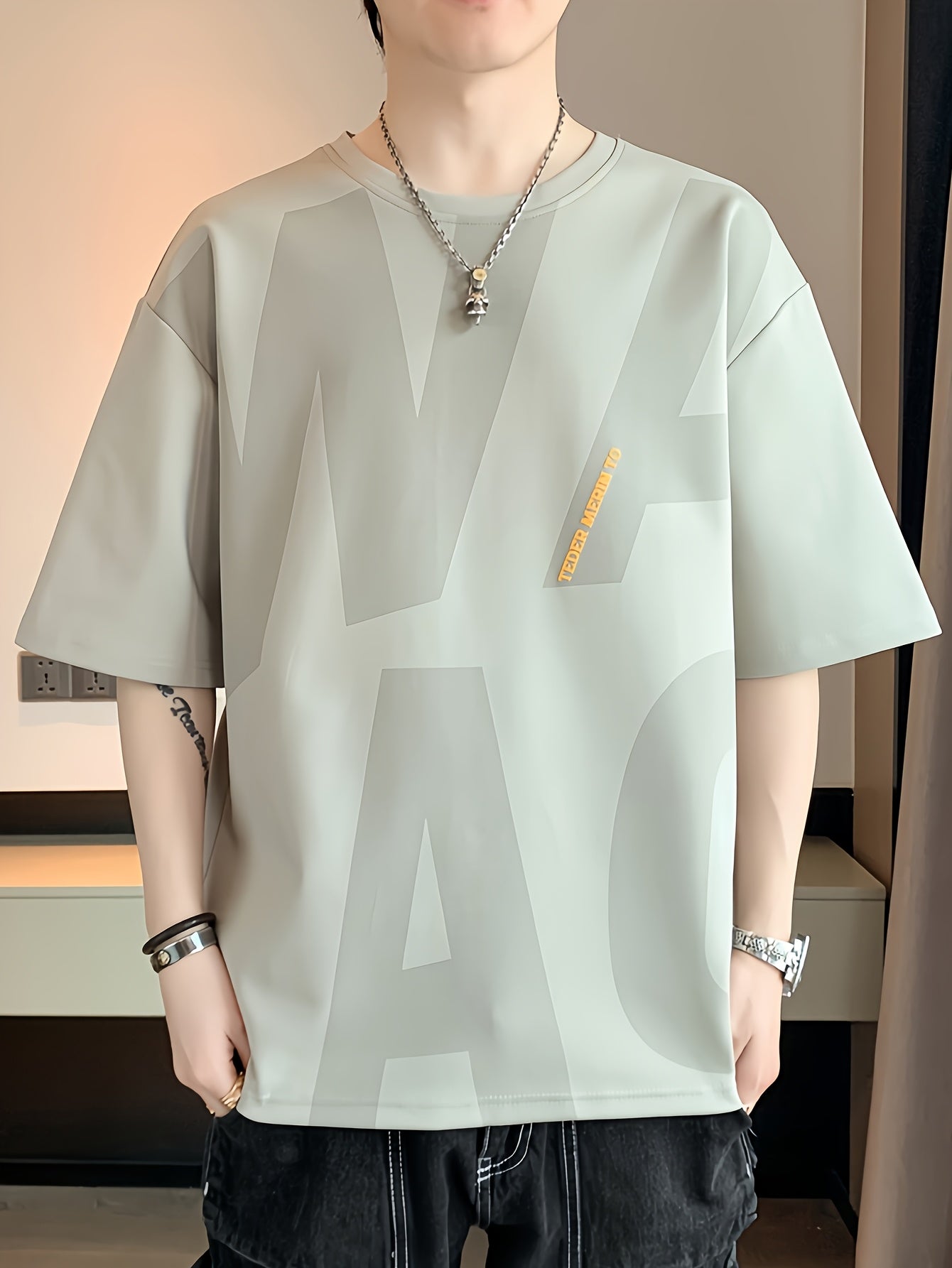 Men's Loose Fit Summer Graphic T-Shirt - \